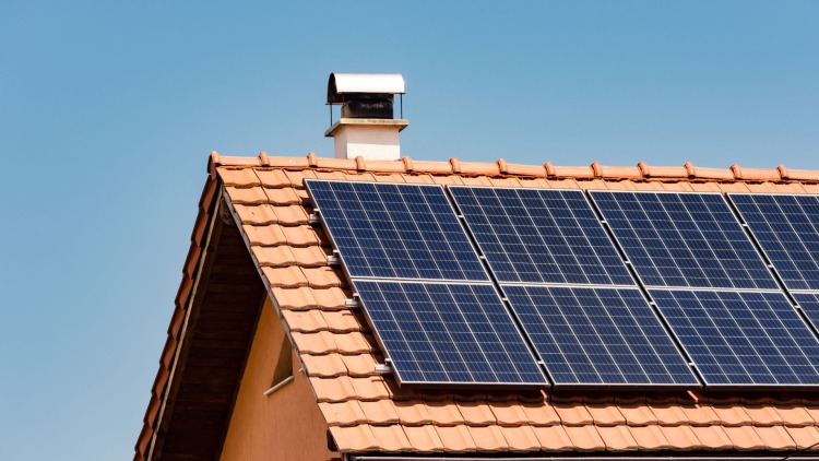 Perché il fotovoltaico conviene: i vantaggi concreti per te